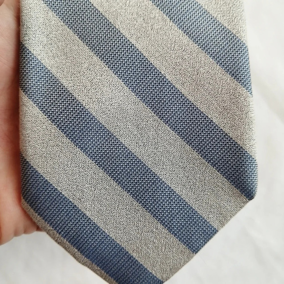 Calvin Klein Silk Blend Silver and Blue Striped Slim Tie - Picture 5 of 14